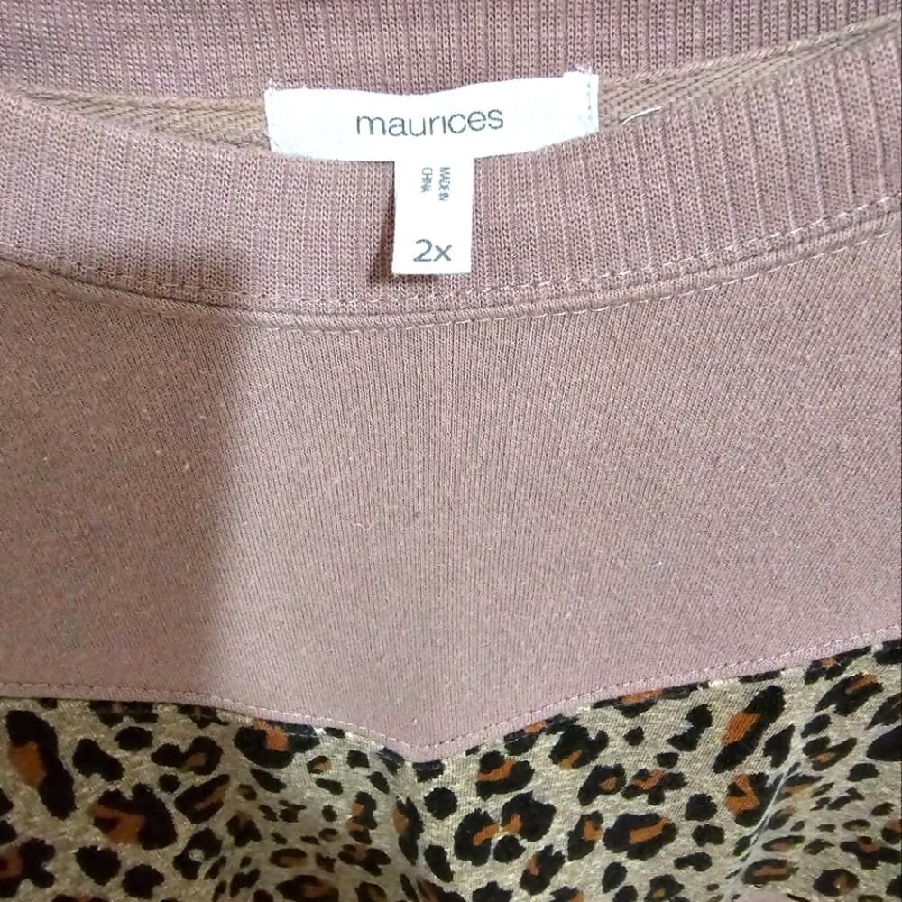 Maurices size 2x womens pullover